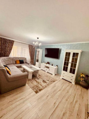M & C Apartament